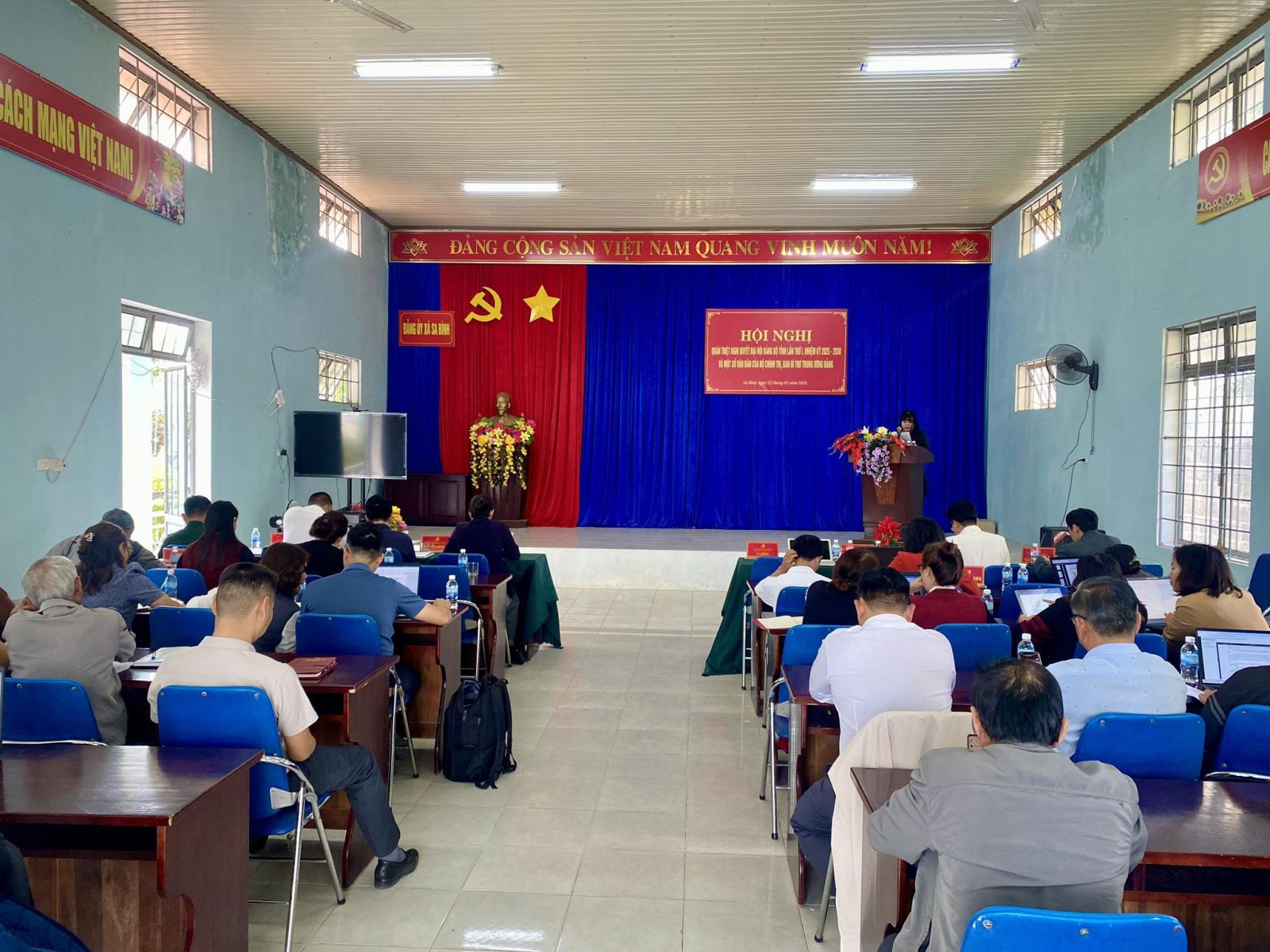Quang cảnh Hội nghị
